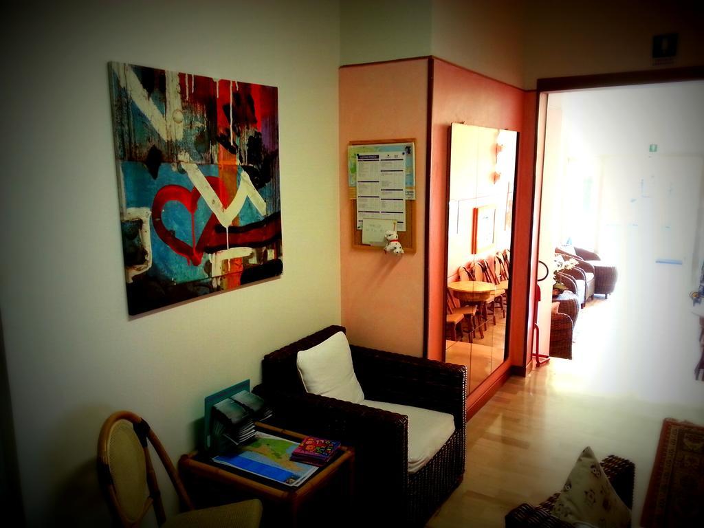 Hotel Zen Lignano Sabbiadoro Bagian luar foto