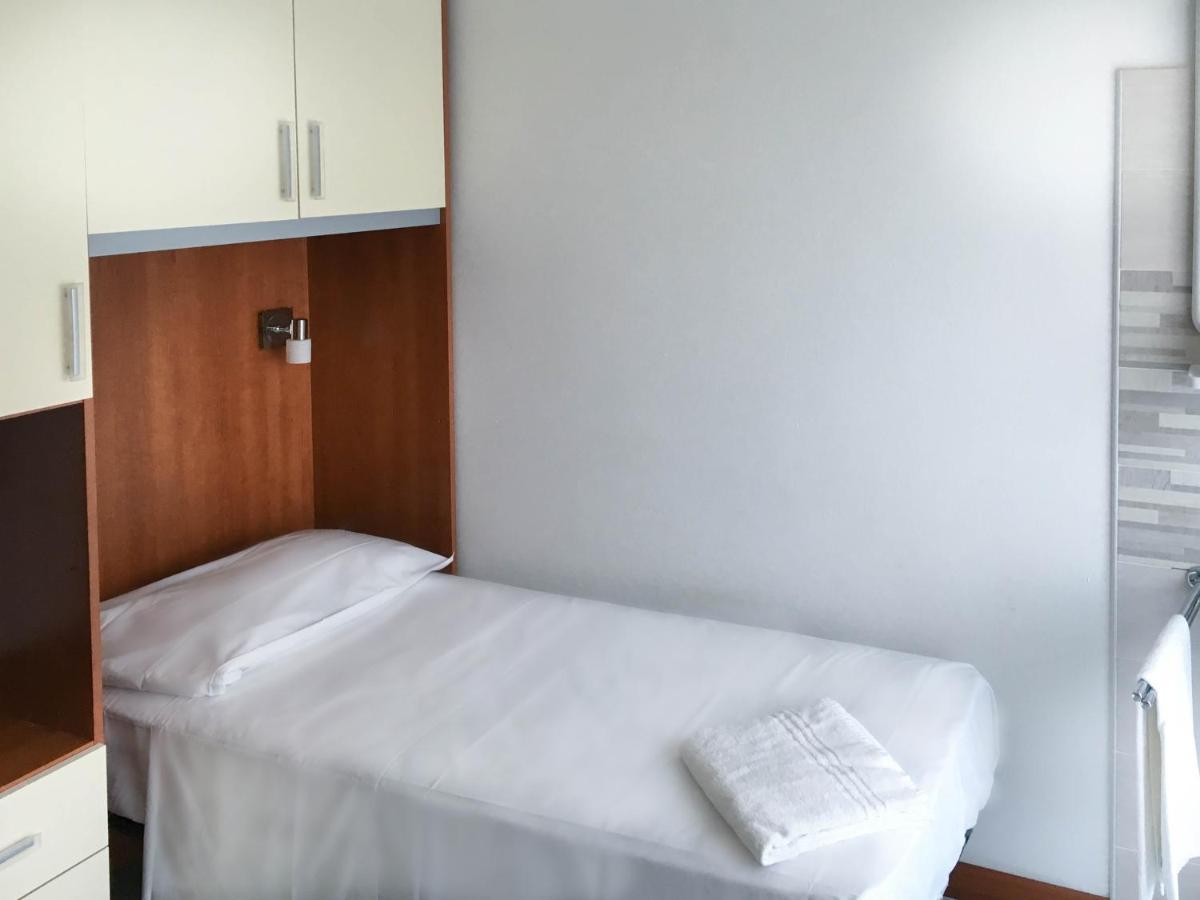 Hotel Zen Lignano Sabbiadoro Bagian luar foto